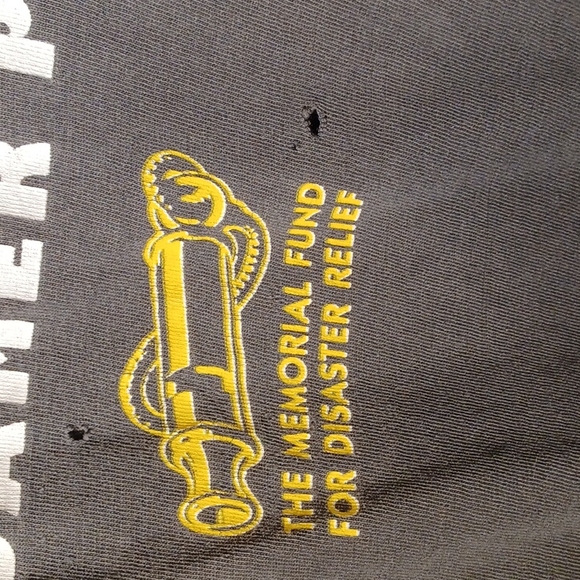 Vintage "The Wall Live in Berlin July 21, 1990" Pink Floyd Concert T- shirt WOW! - Picture 7 of 16